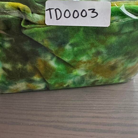 Brand New Handmade Organic Bamboo Tie Dye Infinity Scarf - Picture 8 of 8